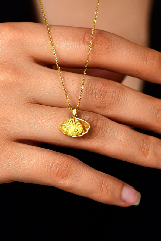 925 Ayar İnci Taneli Gold İstiridye Gümüş Kolye