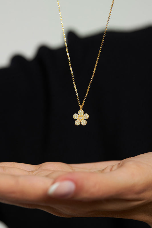 925 Ayar Zirkon Taşlı Gold Minimal Papatya Gümüş Kolye