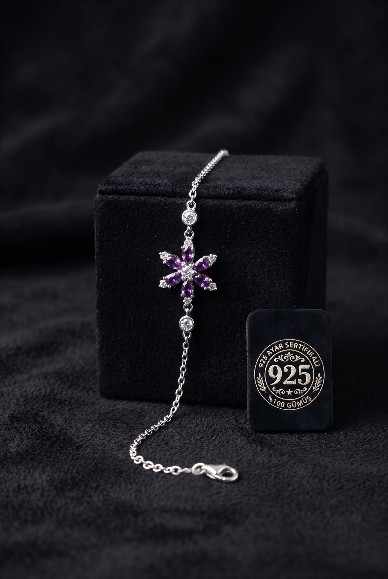 925 Ayar Ametist Taşlı Rodyum Lotus Çiçeği Gümüş Bileklik