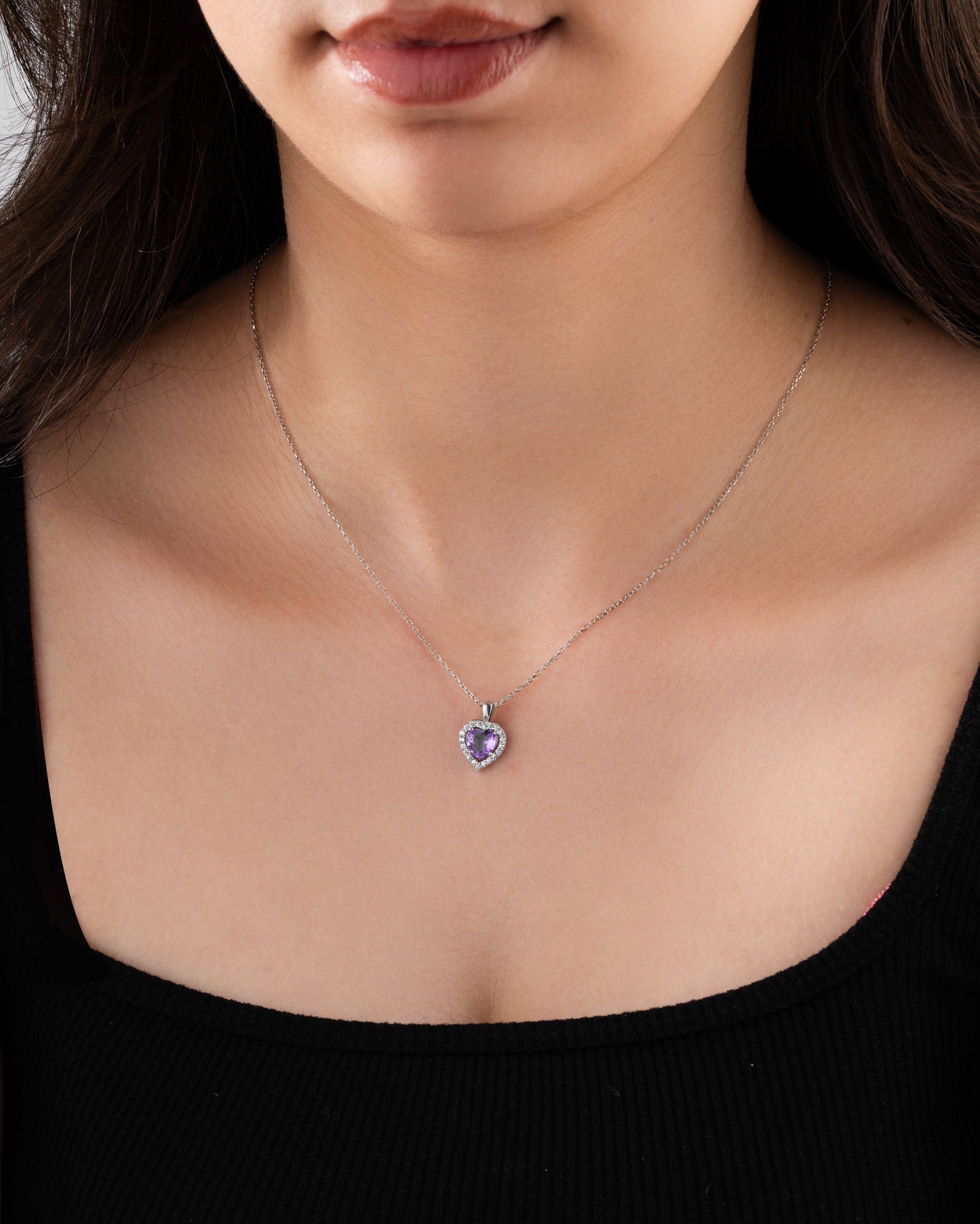 925 Ayar Ametist Taşlı Rodyum Pırlanta Görünümlü Kalp Gümüş Kolye