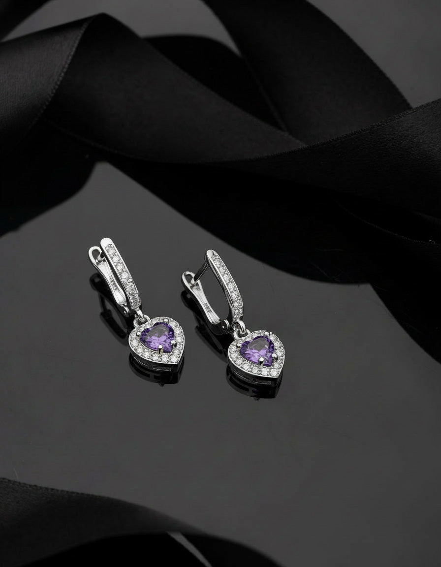 925 Ayar Ametist Taşlı Rodyum Pırlanta Işıltılı Sallantılı Kalp Gümüş Küpe