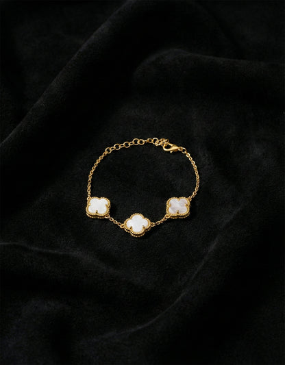 925 Ayar Beyaz Sedef Taşlı Gold Van Cleef Üçlü Yonca Gümüş Bileklik