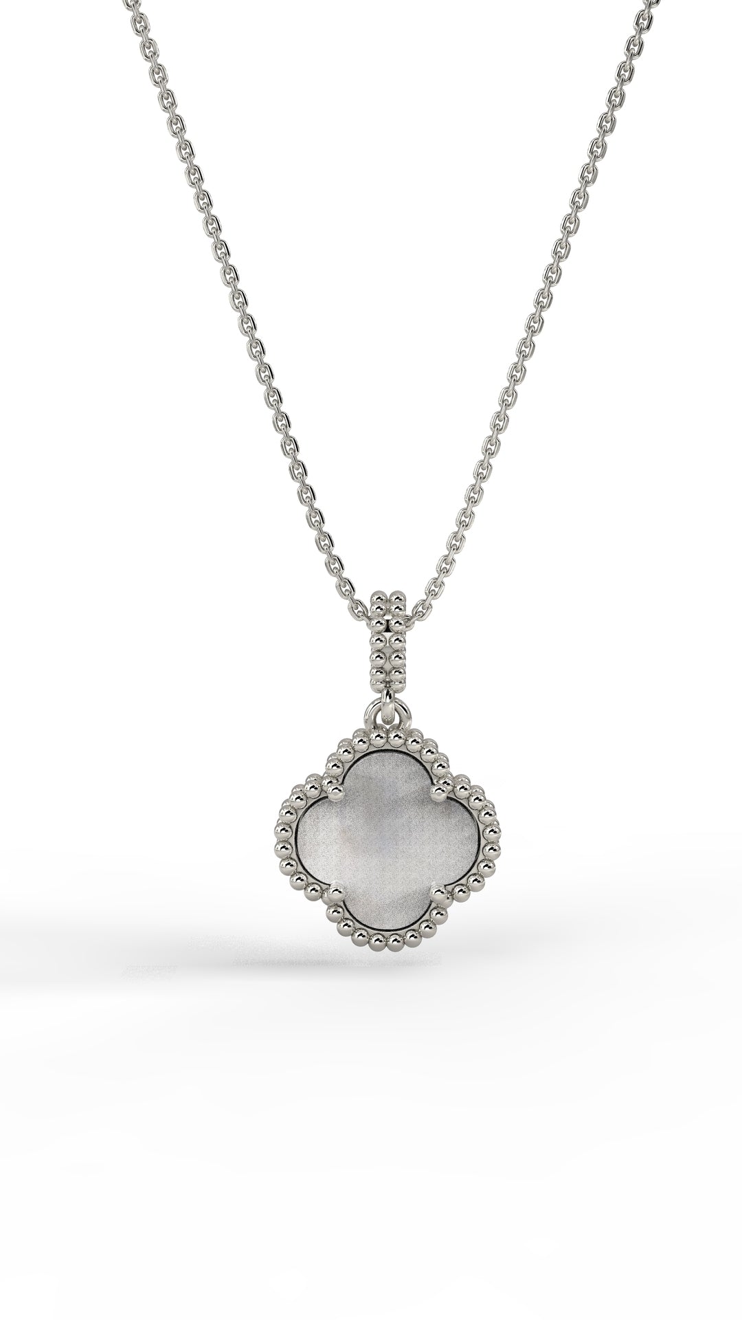 925 Ayar Beyaz Sedef Taşlı Rodyum Yonca Gümüş Kolye