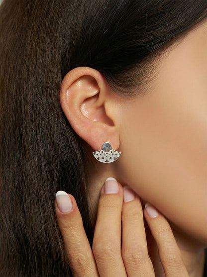 925 Ayar Elişi Telkari Gümüş Yuvarlak Desenli Yelpaze Çivili Küpe