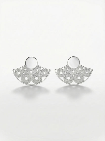 925 Ayar Elişi Telkari Gümüş Yuvarlak Desenli Yelpaze Çivili Küpe