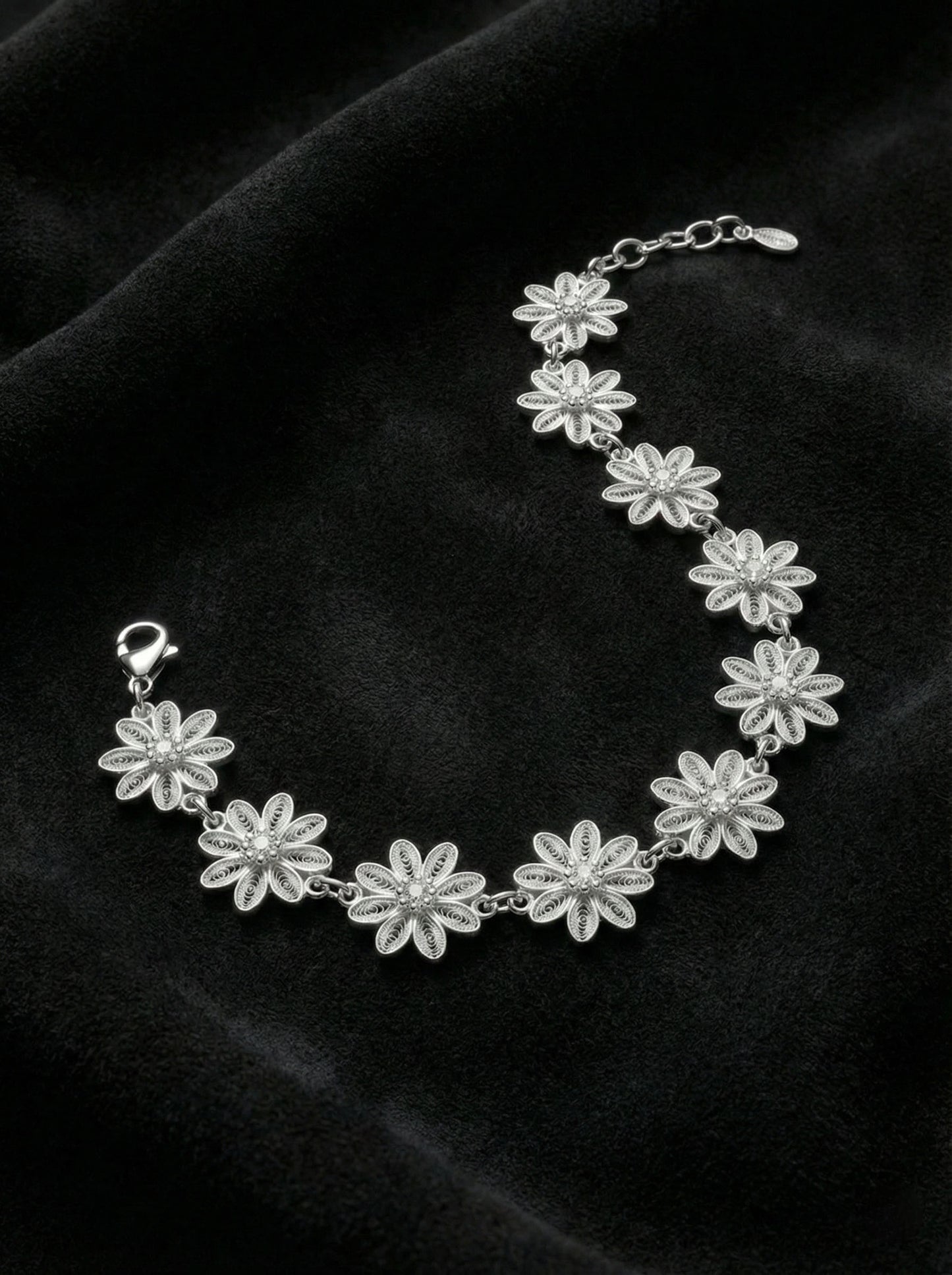 925 Ayar Geleneksel Telkari Elişi Papatya Motifli Sıralı Gümüş Bileklik (Ayarlanabilir)