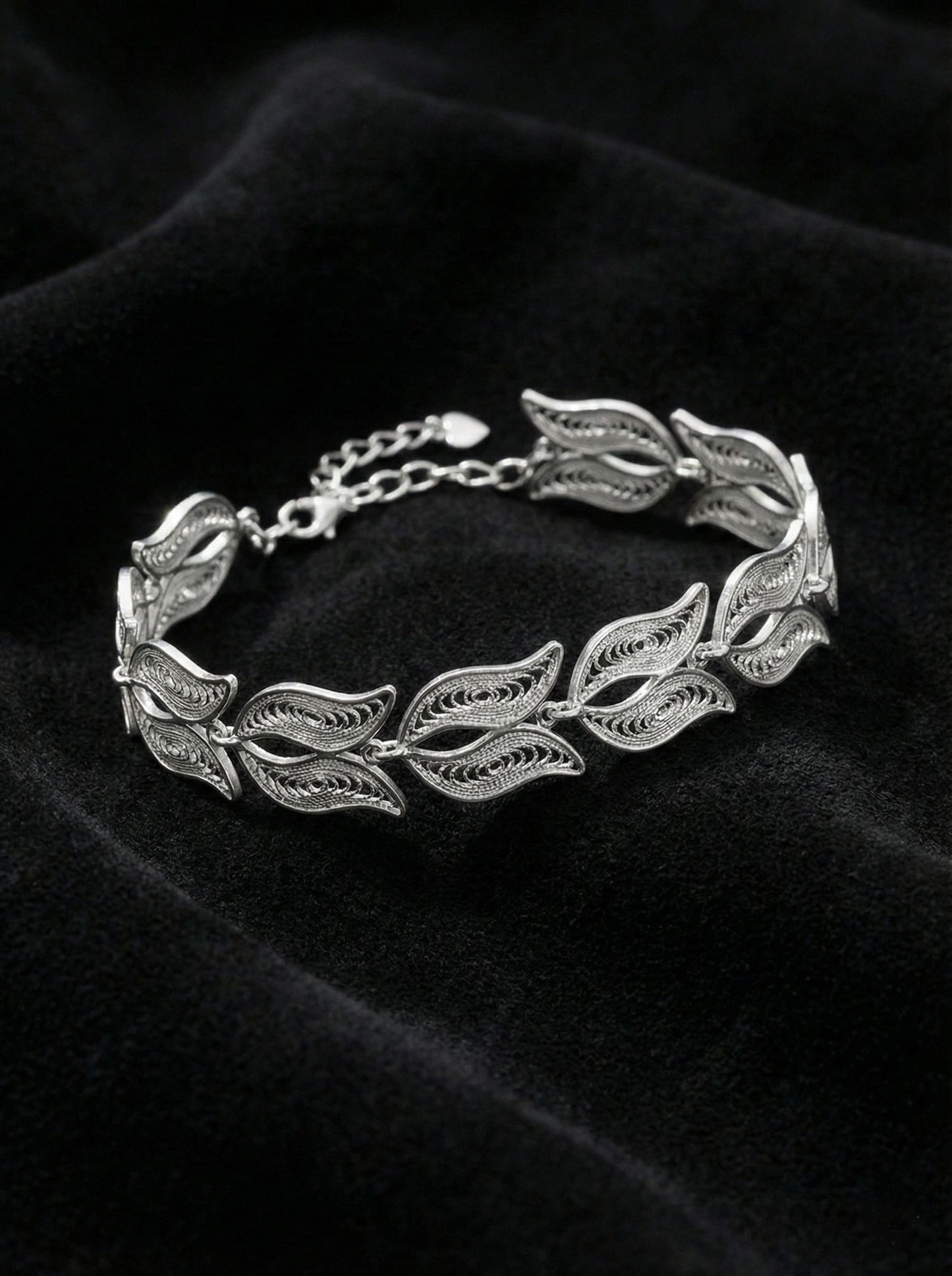 925 Ayar Geleneksel Telkari Elişi Sanatı Lale Motifli Gümüş Bileklik (Ayarlanabilir)