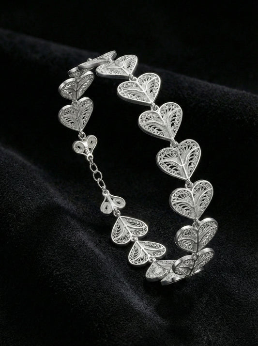 925 Ayar Geleneksel Telkari Sıralı Kalp Motifli Elişi Gümüş Bileklik (Ayarlanabilir)