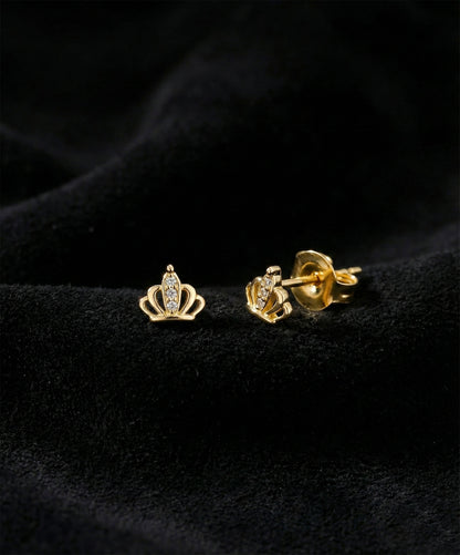 925 Ayar Gold Zirkon Taşlı Minimal Taç Çivili Gümüş Küpe