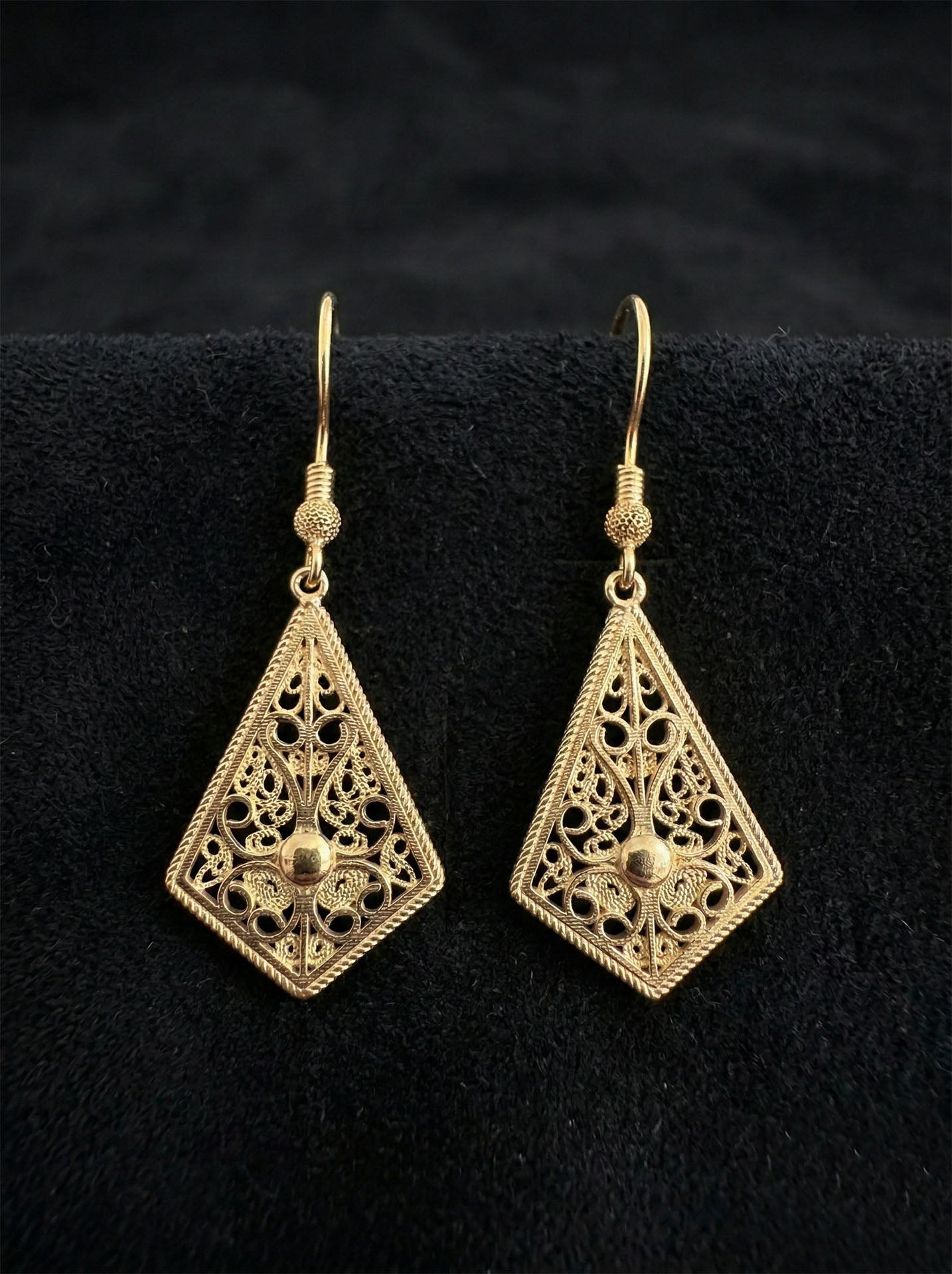 925 Ayar Gümüş Altın Kaplama Geleneksel Telkari Baklava Dilimi Kancalı Küpe