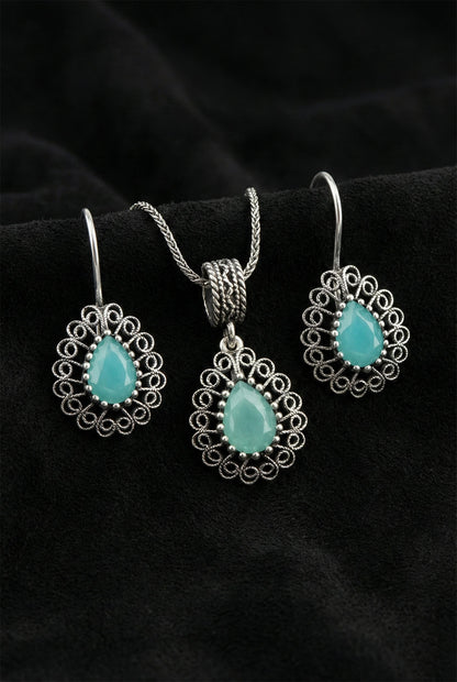 925 Ayar Gümüş Aventurin Taşlı Elişi Geleneksel Damla Telkari Kolye-Küpe 2'li Set