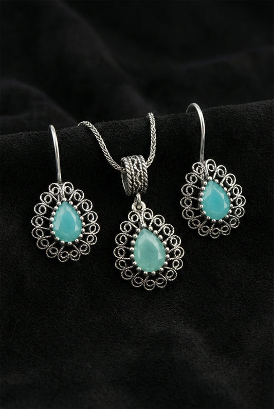 925 Ayar Gümüş Aventurin Taşlı Elişi Geleneksel Damla Telkari Kolye-Küpe 2'li Set