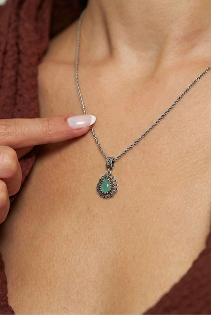 925 Ayar Gümüş Aventurin Taşlı Elişi Geleneksel Damla Telkari Kolye-Küpe 2'li Set