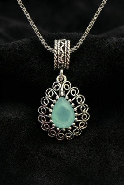 925 Ayar Gümüş Aventurin Taşlı Elişi Geleneksel Damla Telkari Kolye-Küpe 2'li Set