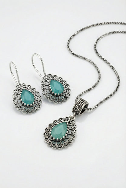 925 Ayar Gümüş Aventurin Taşlı Elişi Geleneksel Damla Telkari Kolye-Küpe 2'li Set