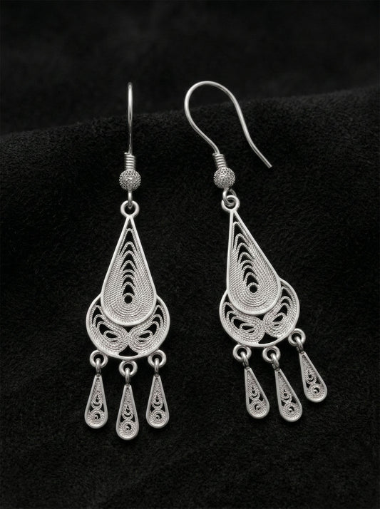 925 Ayar Gümüş Geleneksel Telkari Şamdan Küpe - Damla Püsküllü El İşçiliği