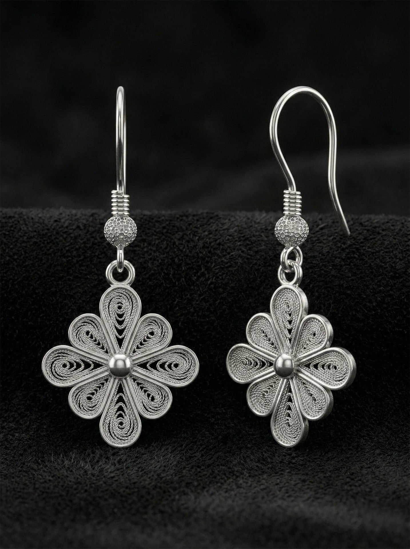 925 Ayar Gümüş Geleneksel Telkari Yonca Küpe - El İşçiliği Çiçek Motifli Karo Kancalı