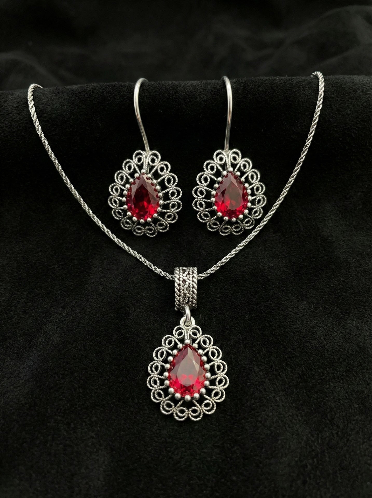 925 Ayar Gümüş Lal Taşlı Elişi Geleneksel Damla Telkari Kolye- Küpe 2'li Set