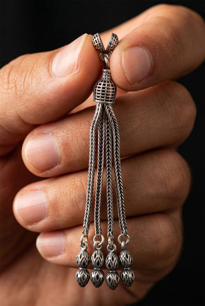925 Ayar Gümüş Otantik İşleme Boğum Uçlu 4lü Zincir Tesbih Püskülü