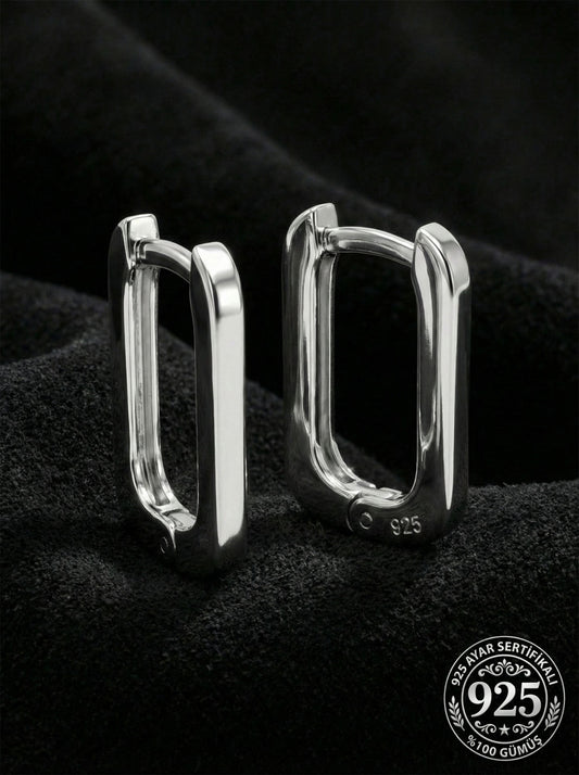 925 Ayar Gümüş Rodyum Kaplama Dikdörtgen Huggie Halka Küpe - Orta Boy (2mm En)