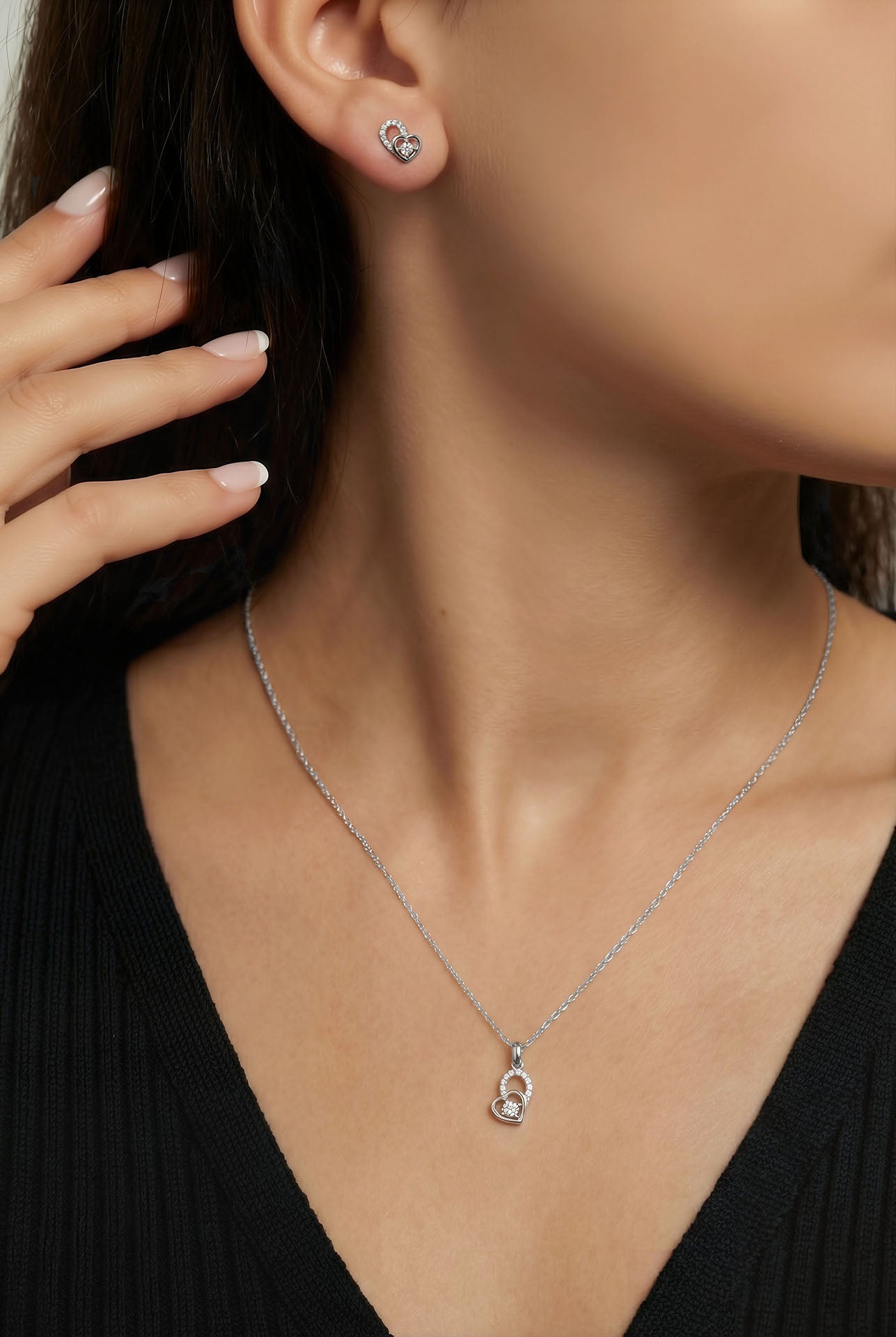 925 Ayar Gümüş Rodyum Kaplama Zirkon Taşlı Minimal Tektaş Kalp Kolye-Küpe 2'li Set