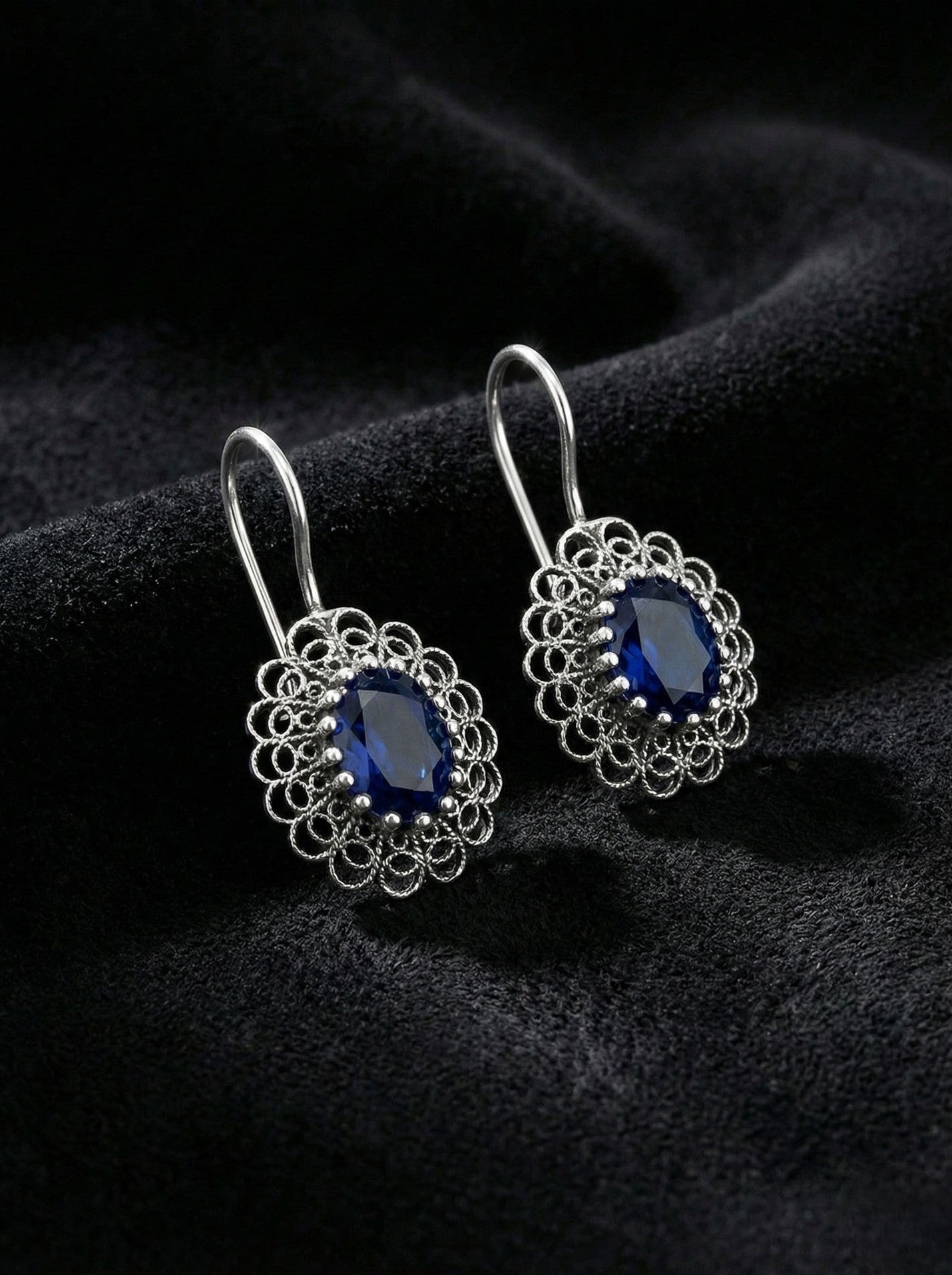 925 Ayar Gümüş Safir Taşlı Elişi Geleneksel Oval Telkari Kolye-Küpe 2'li Set