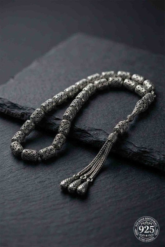 925 Ayar Kapsül Kesim 3 Kamçılı Püskül Orta Boy Yonca İşlemeli Otantik Gümüş Tesbih