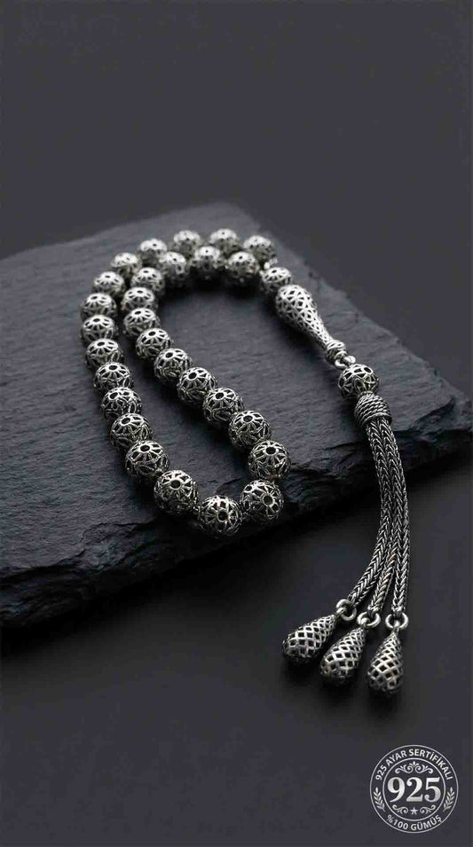 925 Ayar Küre Kesim 3 Kamçılı Püskül Bilek Boy Füzyon İşlemeli Otantik Gümüş Tesbih