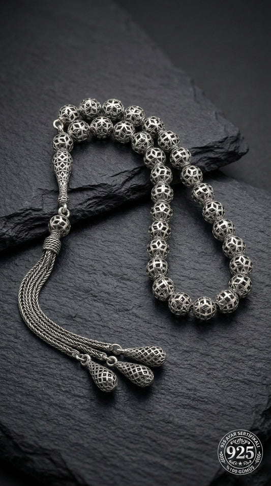 925 Ayar Küre Kesim 3 Kamçılı Püskül Bilek Boy Modern İşlemeli Otantik Gümüş Tesbih