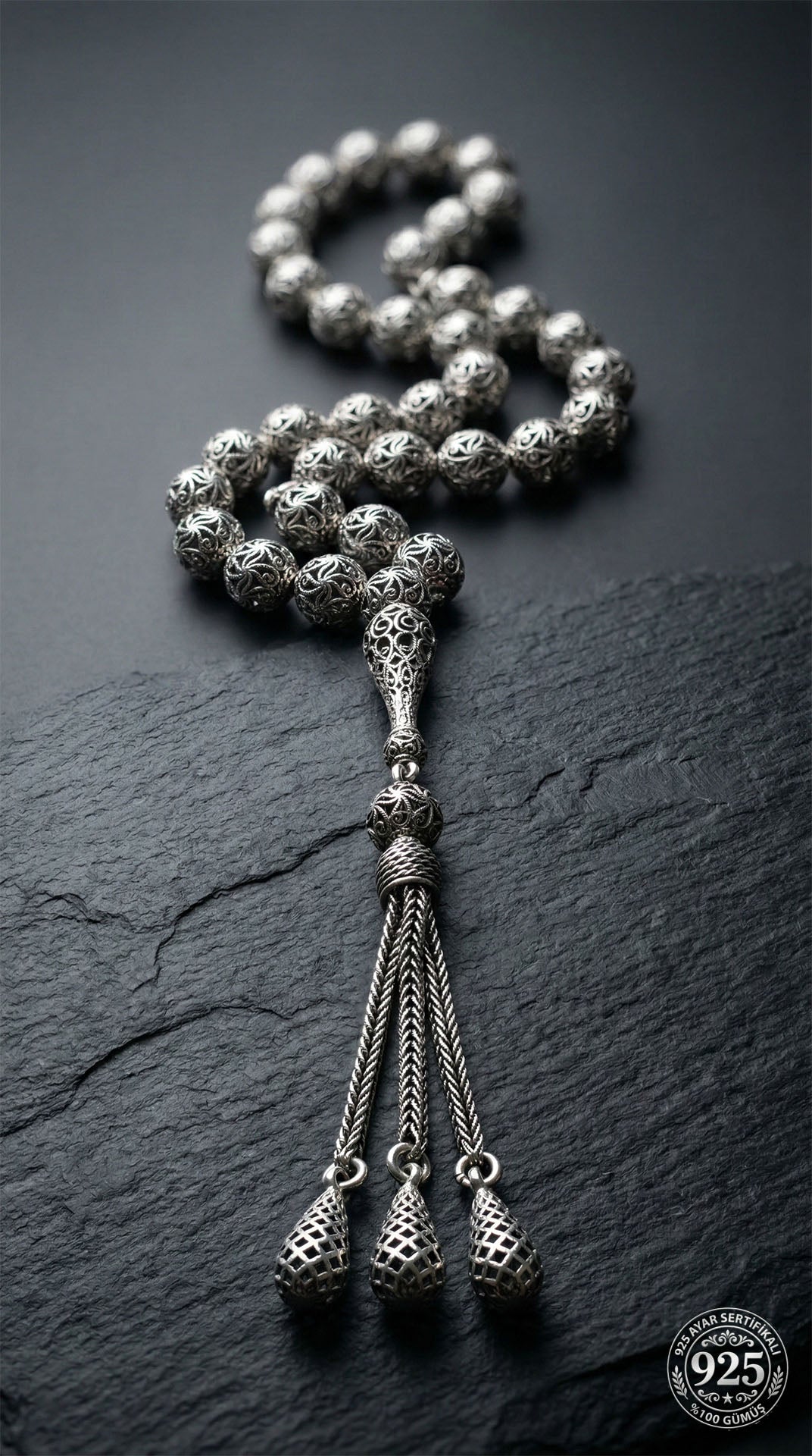 925 Ayar Küre Kesim 3 Kamçılı Püskül Bilek Boy Spiral Desenli Otantik Gümüş Tesbih