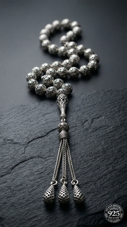 925 Ayar Küre Kesim 3 Kamçılı Püskül Bilek Boy Spiral Desenli Otantik Gümüş Tesbih