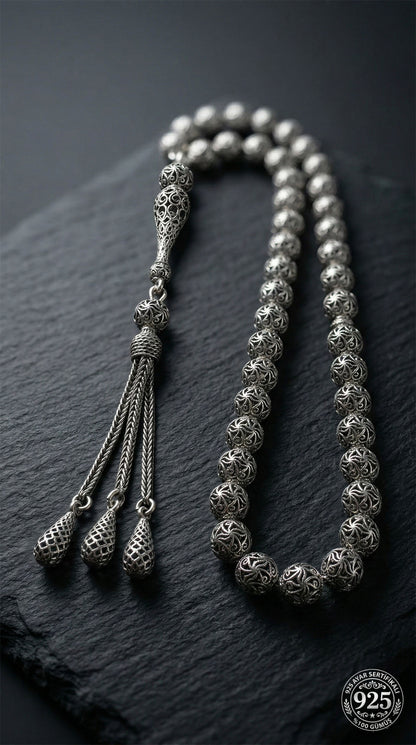 925 Ayar Küre Kesim 3 Kamçılı Püskül Bilek Boy Spiral Desenli Otantik Gümüş Tesbih