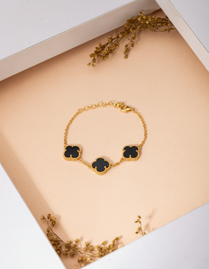 925 Ayar Oniks Taşlı Gold Van Cleef Üçlü Yonca Gümüş Bileklik