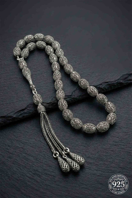 925 Ayar Oval Kesim 3 Kamçılı Püskül Orta Boy İstiridye Desenli Otantik Gümüş Tesbih