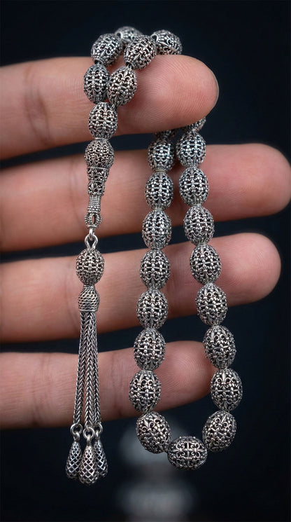 925 Ayar Oval Kesim 3 Kamçılı Püskül Orta Boy Örgü Desenli Otantik Gümüş Tesbih