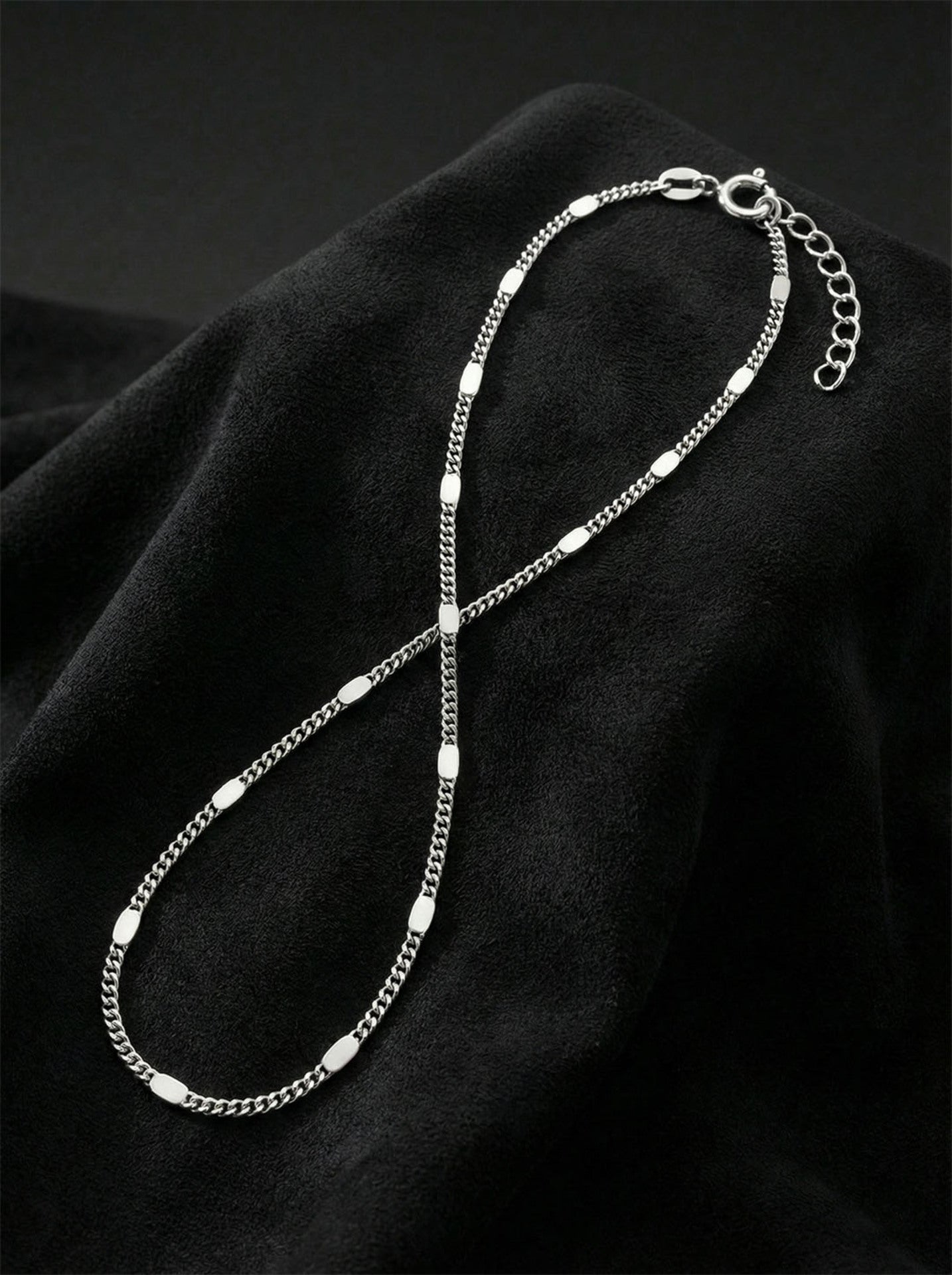 925 Ayar Rodyum Zarif Pres Zincir Şahmeran Gümüş Bileklik