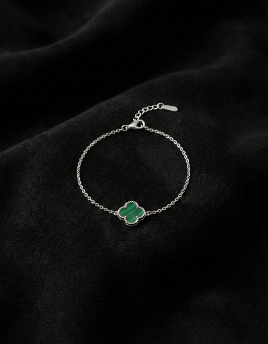 925 Ayar Yeşil Kaplangözü Taşlı Rodyum Tekli Yonca Gümüş Bileklik