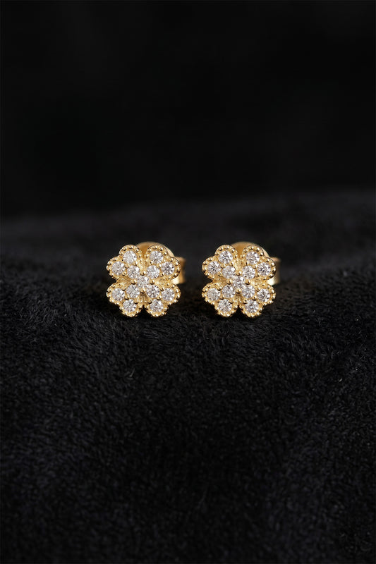 925 Ayar Zirkon Taşlı Gold Yonca Minimal Çivili Gümüş Küpe