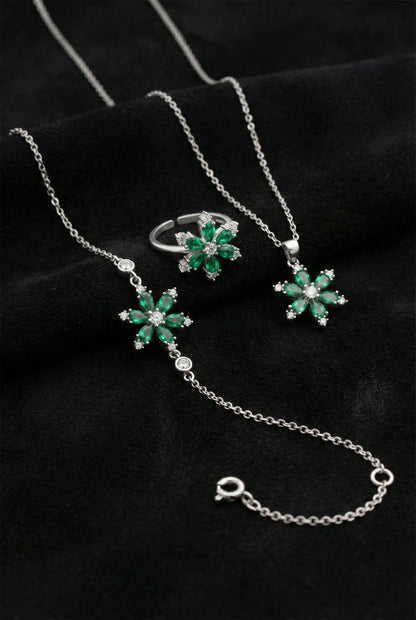 925 Ayar Zümrüt Taşlı Rodyum Lotus Çiçeği 3'lü Gümüş Set