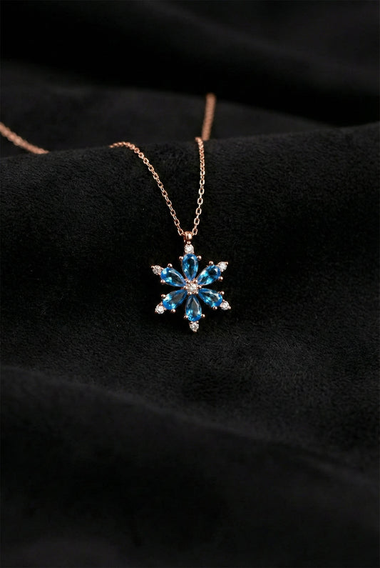 925 Ayar Akuamarin Taşlı Rose Lotus Çiçeği Gümüş Kolye