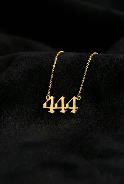 925 Ayar Gold 444 Melek Sayısı Gümüş Koruma Kolyesi
