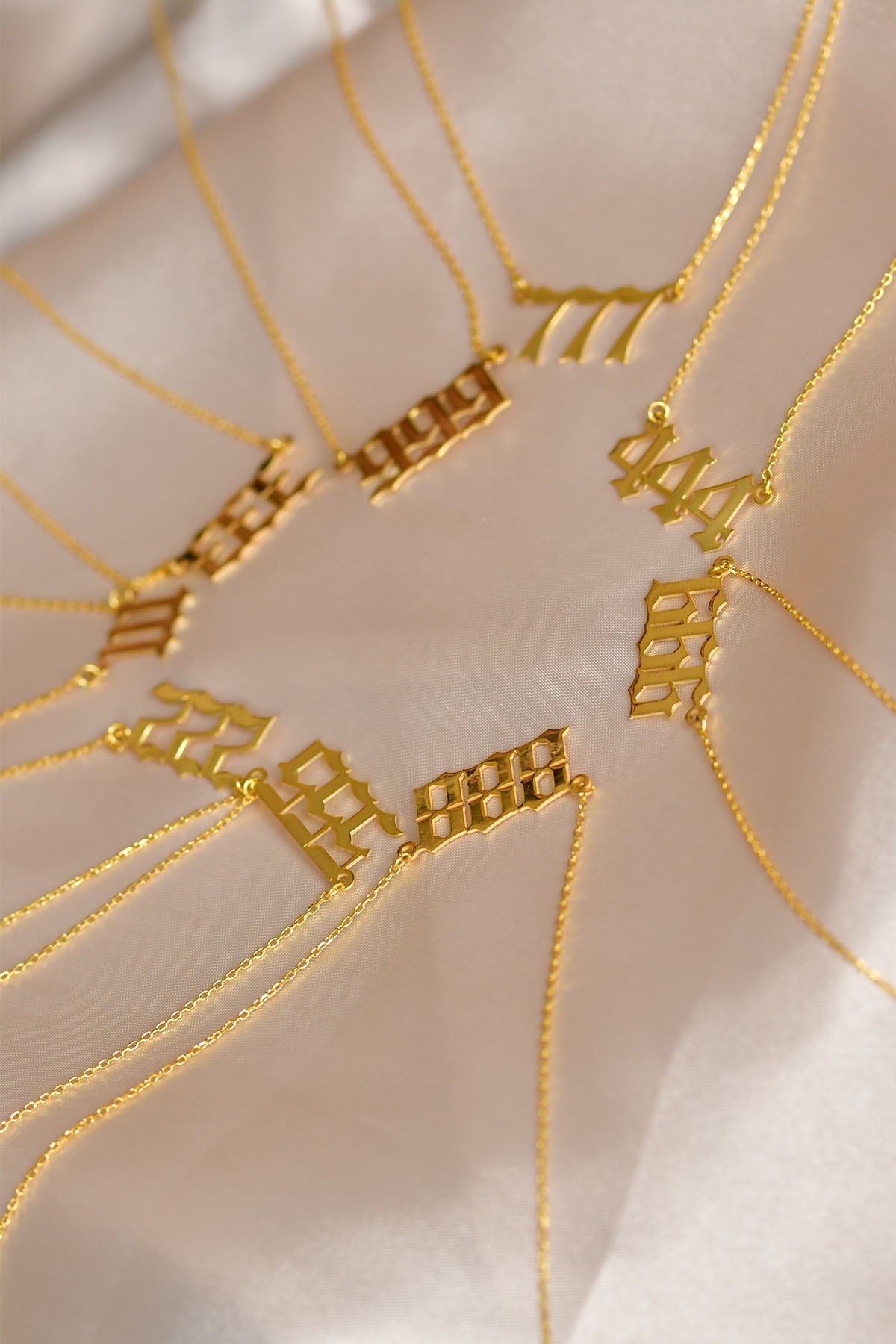 925 Ayar Gold 555 Melek Sayısı Gümüş Değişim Kolyesi
