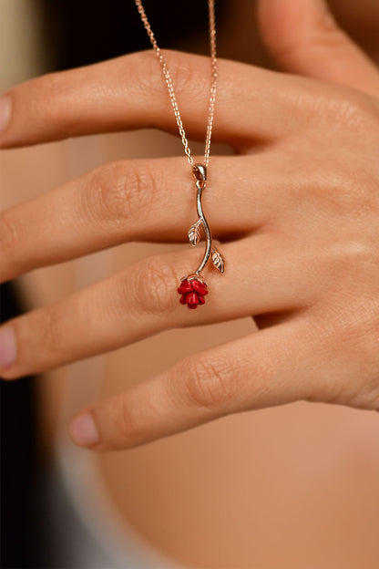 925 Ayar Mineli Rose Kırmızı Gül Gümüş Kolye