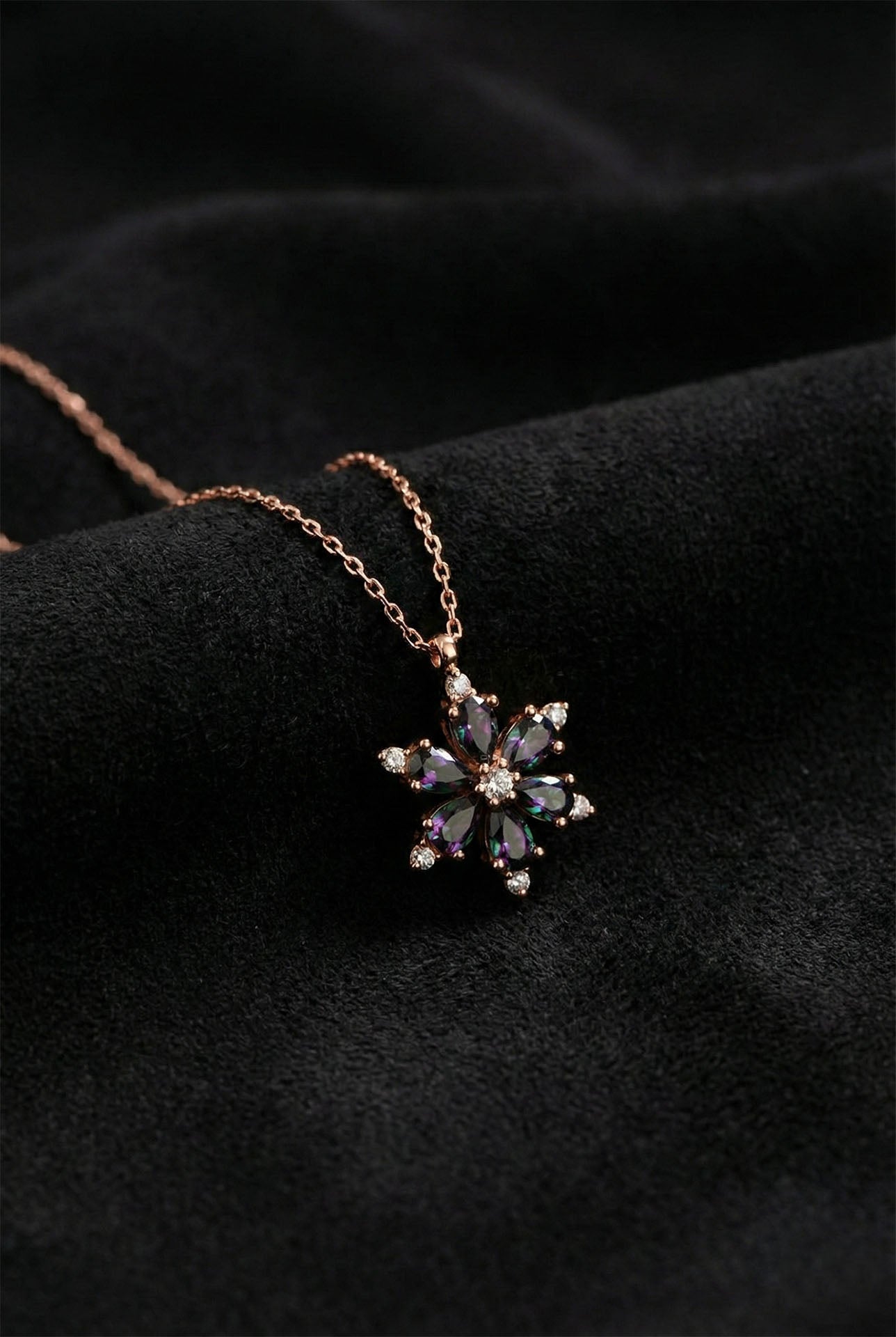 925 Ayar Mistik Topaz Taşlı Rose Lotus Çiçeği Gümüş Kolye