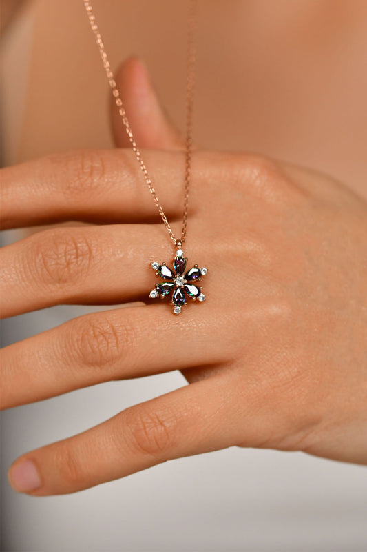 925 Ayar Mistik Topaz Taşlı Rose Lotus Çiçeği Gümüş Kolye