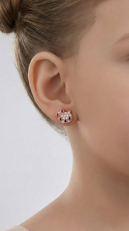 925 Ayar Mix Taşlı Rose Hello Kitty Çivili Minimal Gümüş Küpe