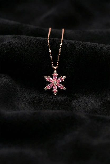 925 Ayar Pembe Zirkon Taşlı Rose Lotus Çiçeği Gümüş Kolye