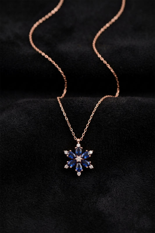 925 Ayar Safir Taşlı Rose Lotus Çiçeği Gümüş Kolye