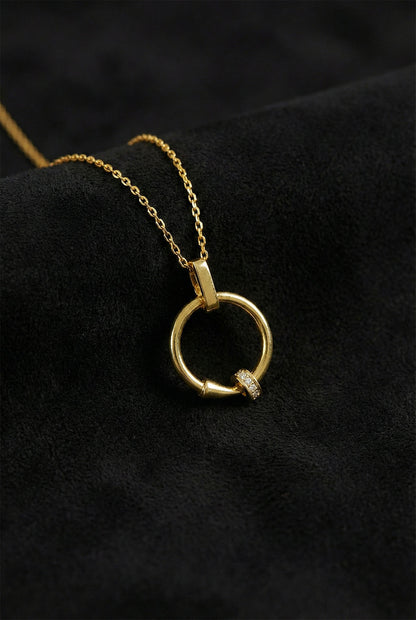 925 Ayar Zirkon Taşlı Gold Cartier Model Çivi Gümüş Kolye