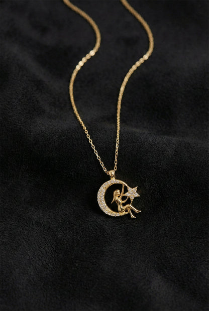 925 Ayar Zirkon Taşlı Gold Kız Figürlü Ay Yıldız Gümüş Kolye